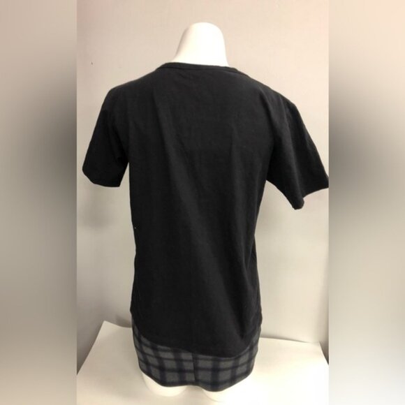 REDBRIDGE STUDDED V NECK DRAGON T SHIRT IN BLACK AND GOLD IN SIZE M - Picture 2 of 6